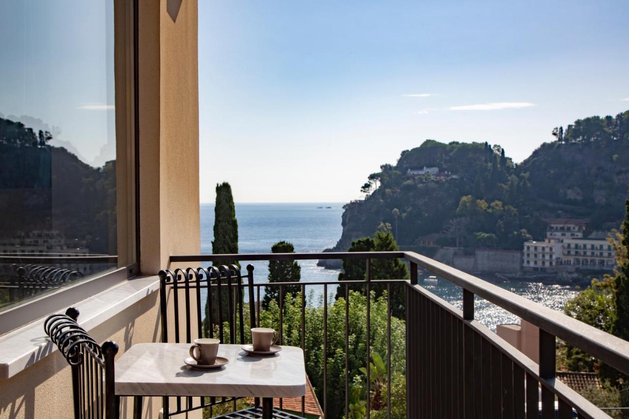 Fenetre Sur Le Blue Apartment Taormina Bagian luar foto