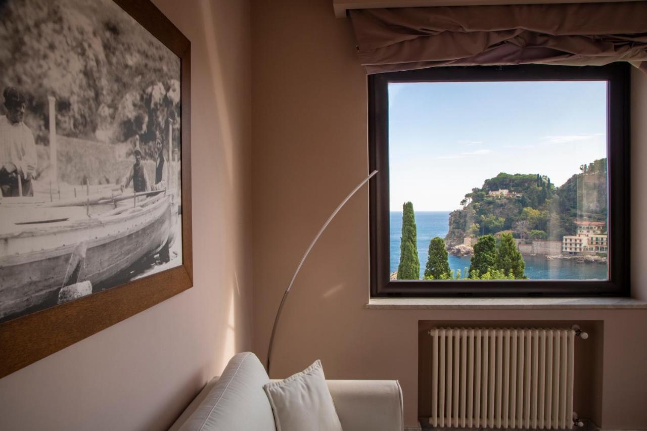 Fenetre Sur Le Blue Apartment Taormina Bagian luar foto